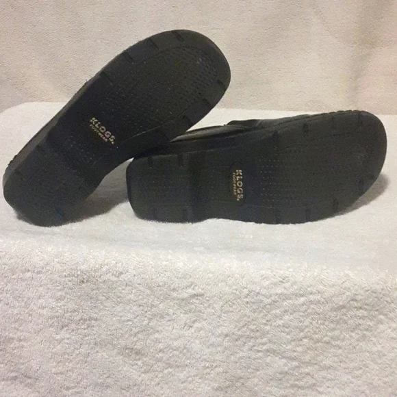 Shoes - Picture 5 of 5